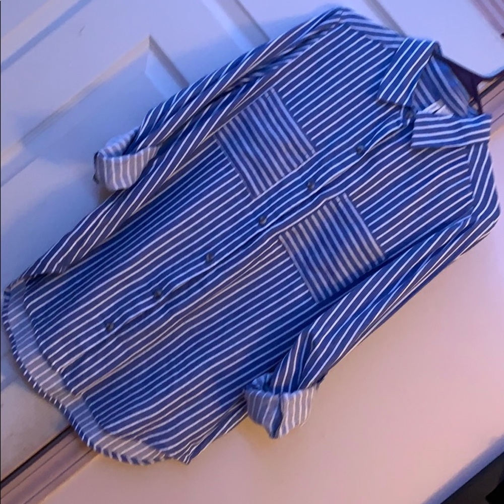 Long sleeve stripped blouse